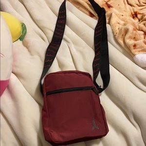 Jeffree Star exclusive side bag color Vday 2020